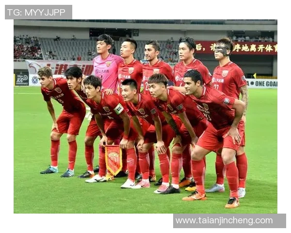 上海上港对阵全北现代亚冠直播精彩赛事全程回顾与分析