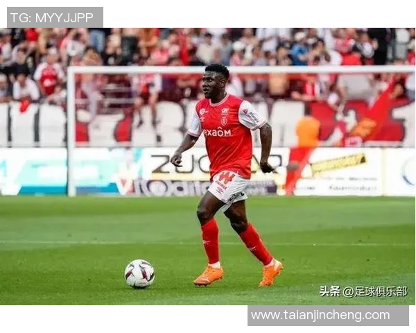 梅斯与兰斯历史交锋回顾及未来比赛比分预测分析