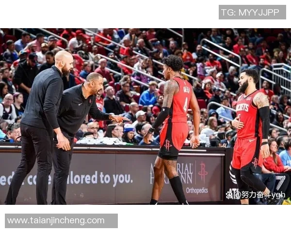 火箭队对阵尼克斯精彩直播视频全程回放与赛后分析 火箭队对阵尼克斯精彩直播视频全程回放与赛后分析