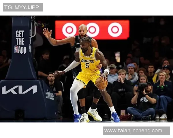 激活湖人的要害,来自内线艾顿? 激活湖人的要害,来自内线艾顿?